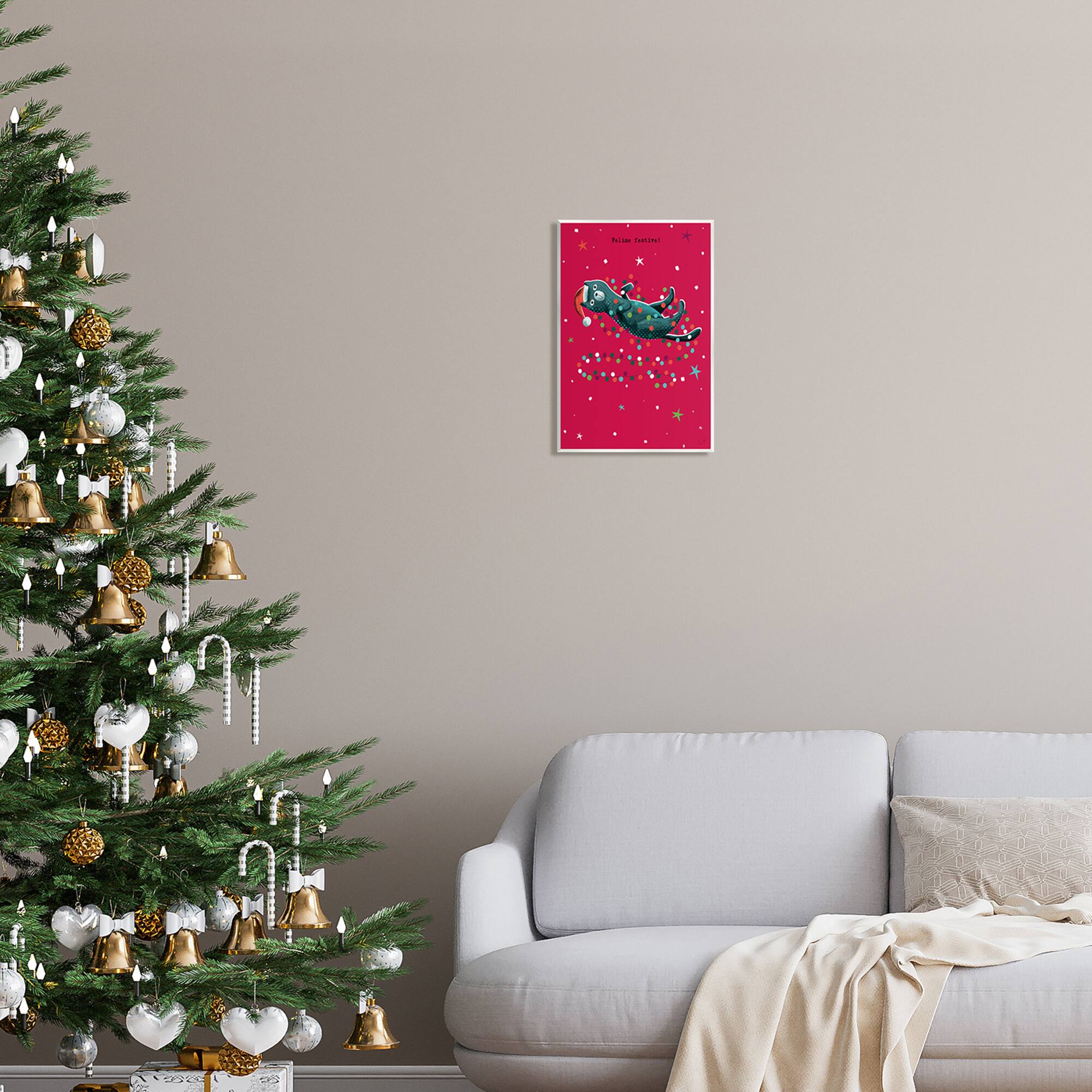 Stupell Industries Feline Festive Christmas Cat Wall Plaque Art